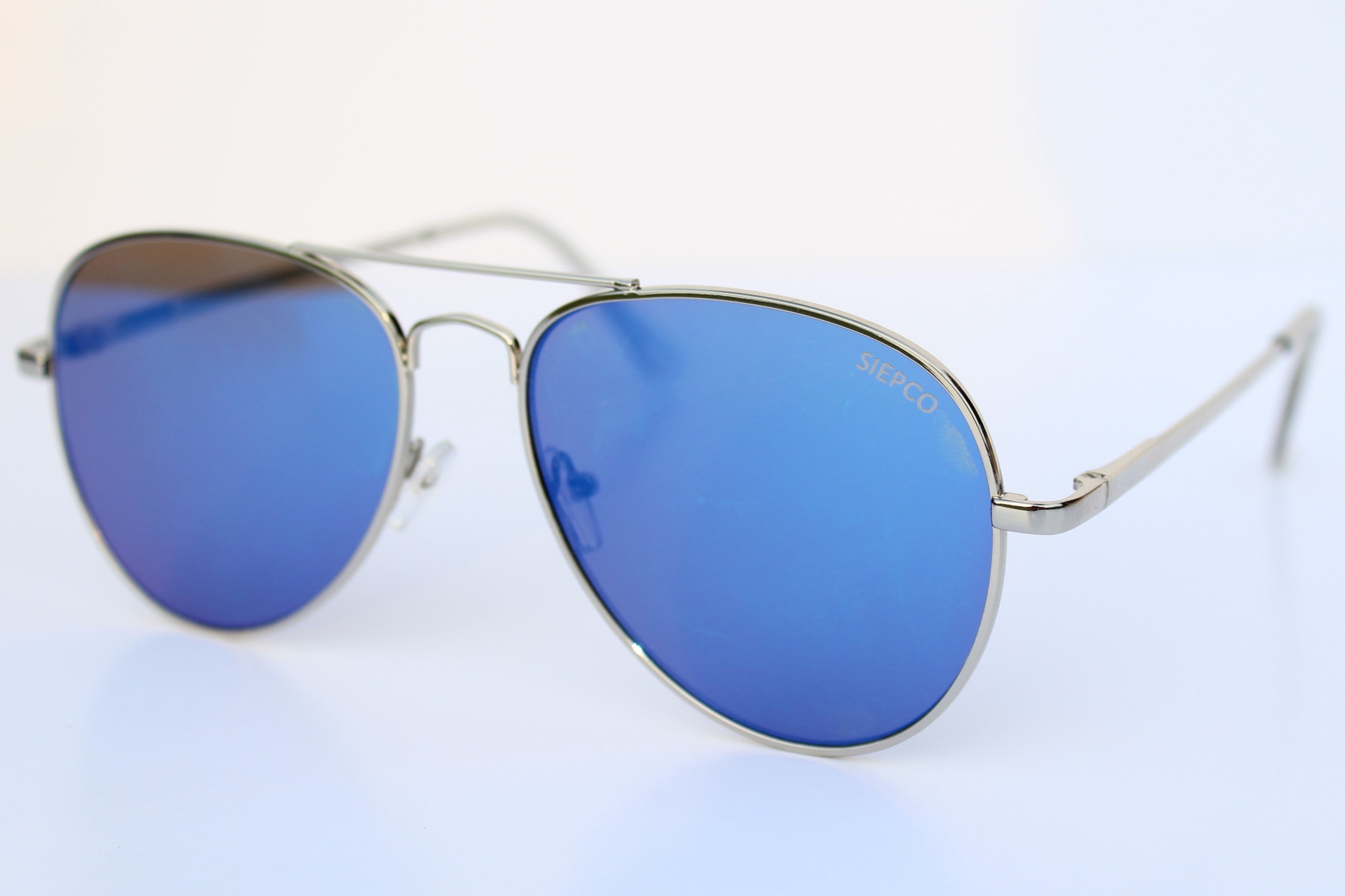 Classic and Cool Aviator Sunglasses Canada