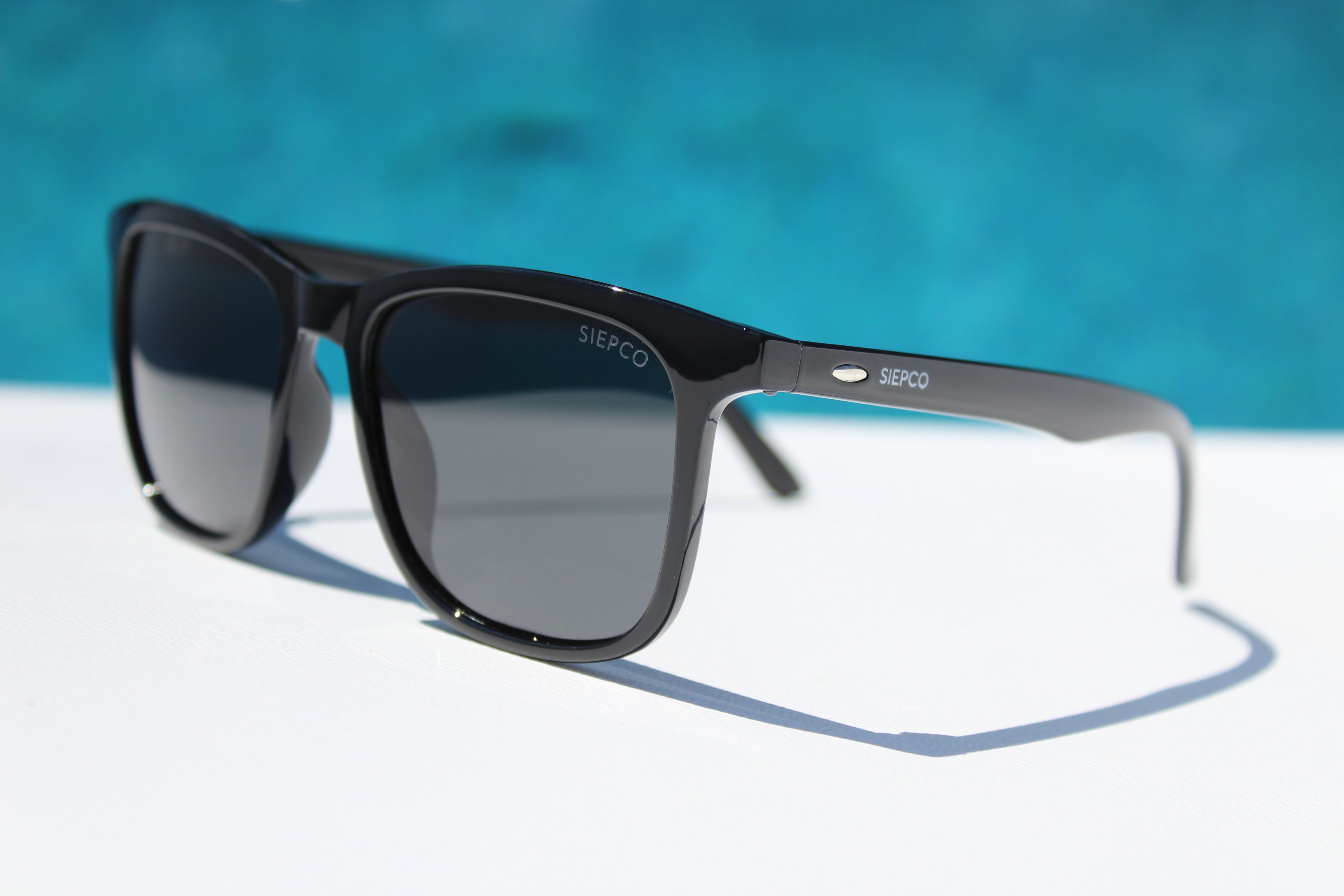 Navigator Style Sunglasses for Sale Canada